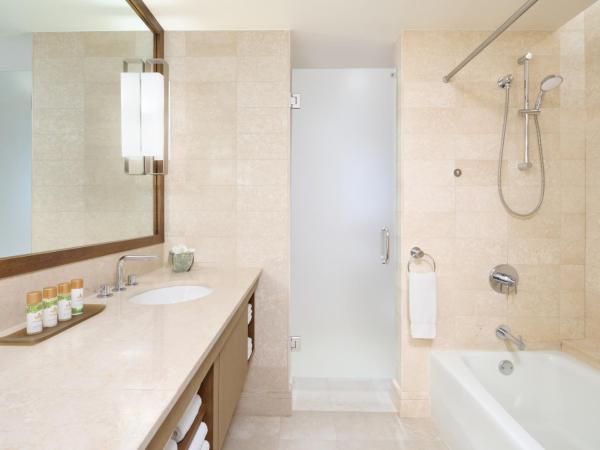 Prince Waikiki : photo 4 de la chambre chambre lit king-size - vue sur océan