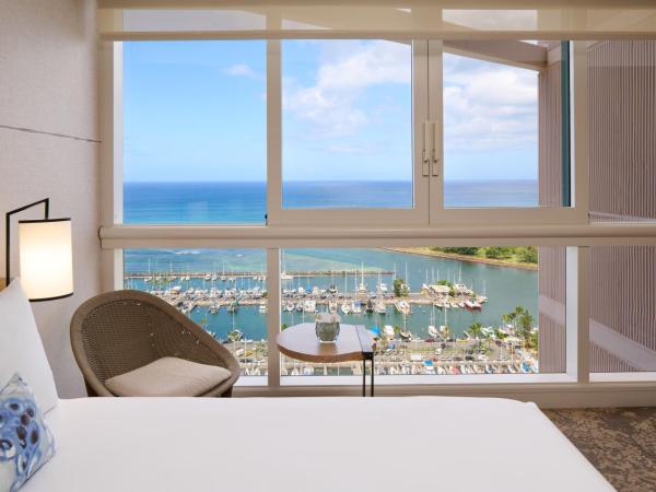 Prince Waikiki : photo 2 de la chambre hébergement premier lit king-size - côté océan