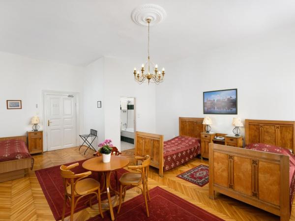 Kalvin House Budapest : photo 3 de la chambre chambre triple