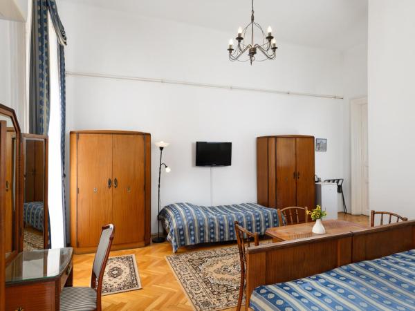 Kalvin House Budapest : photo 4 de la chambre chambre triple