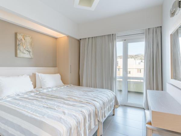 Palm Beach Hotel Apartments : photo 3 de la chambre chambre triple supérieure - vue sur mer