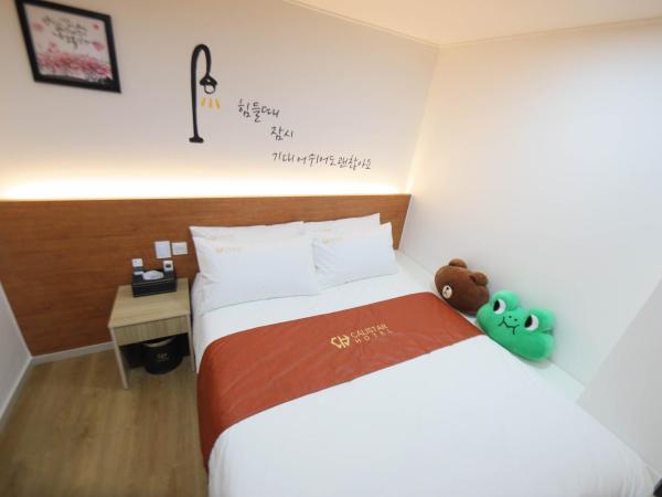 Calistar Hotel : photo 2 de la chambre chambre double avec salle de bains privative