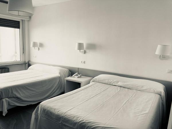 Hotel Ghironi : photo 3 de la chambre chambre quadruple