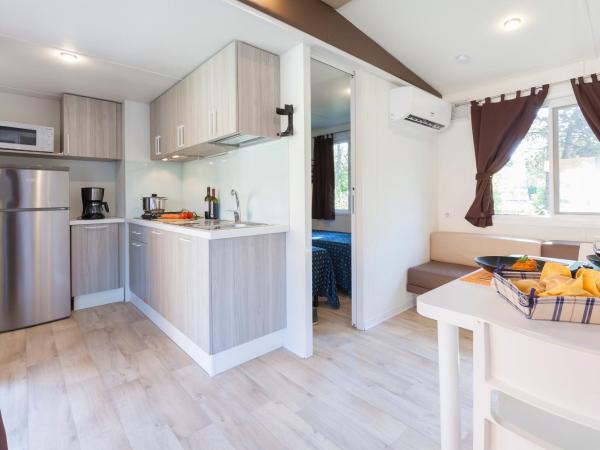 Villaggio Turistico Internazionale : photo 5 de la chambre bungalow