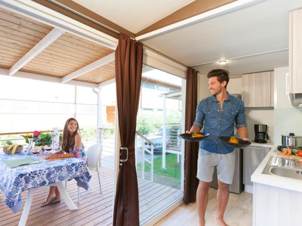 Villaggio Turistico Internazionale : photo 4 de la chambre bungalow