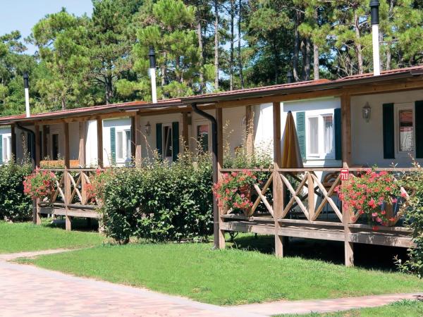 Villaggio Turistico Internazionale : photo 1 de la chambre mobile home