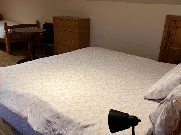 Douglasha House V93RX64 : photo 4 de la chambre chambre quadruple