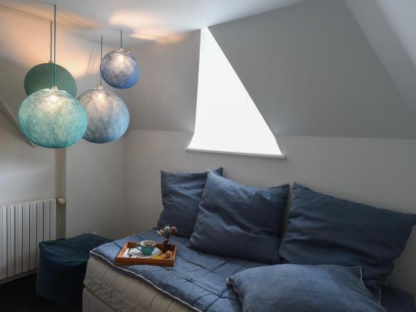 La Chaumière : photo 5 de la chambre chambre familiale - vue sur jardin