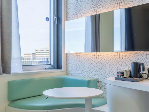 Park Inn by Radisson Amsterdam City West : photo 2 de la chambre chambre supérieure