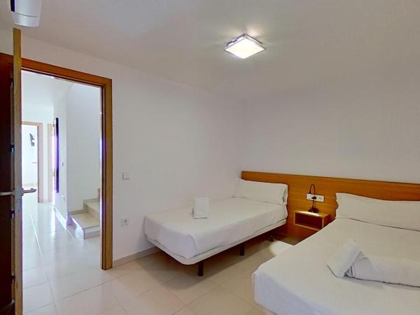 Gran Hotel Reymar 4 Sup : photo 6 de la chambre villa 3 chambres