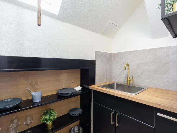 Triple M Hotel : photo 4 de la chambre appartement