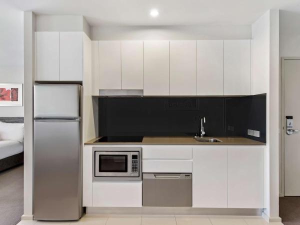 Adina Serviced Apartments Canberra Dickson : photo 3 de la chambre studio premier