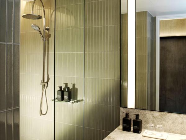 A by Adina Canberra : photo 4 de la chambre chambre studio