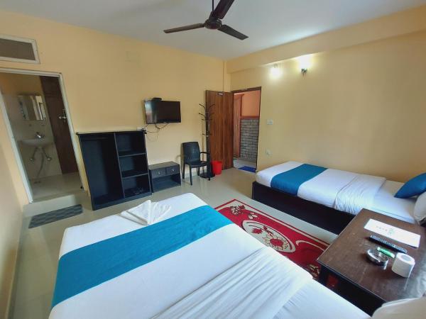 Golden Lake : photo 8 de la chambre chambre double familiale