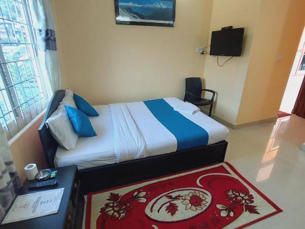 Golden Lake : photo 9 de la chambre chambre lit king-size - vue sur lac