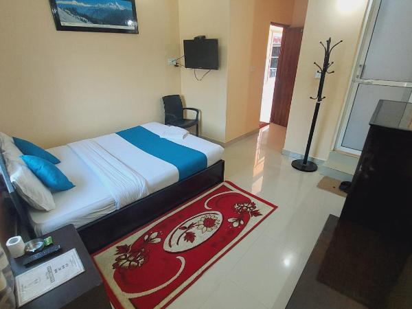 Golden Lake : photo 7 de la chambre chambre lit king-size - vue sur lac