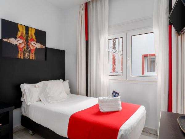 Hotel Del Pintor : photo 2 de la chambre chambre simple