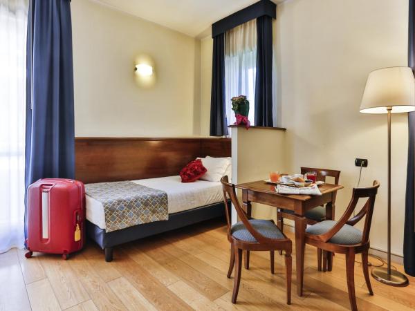 Hotel & Residence Torino Centro - Stazione Porta Susa : photo 1 de la chambre chambre simple