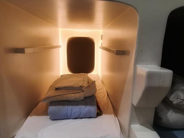 Hostel The Golden Stork : photo 4 de la chambre lit dans dortoir mixte de 6 lits