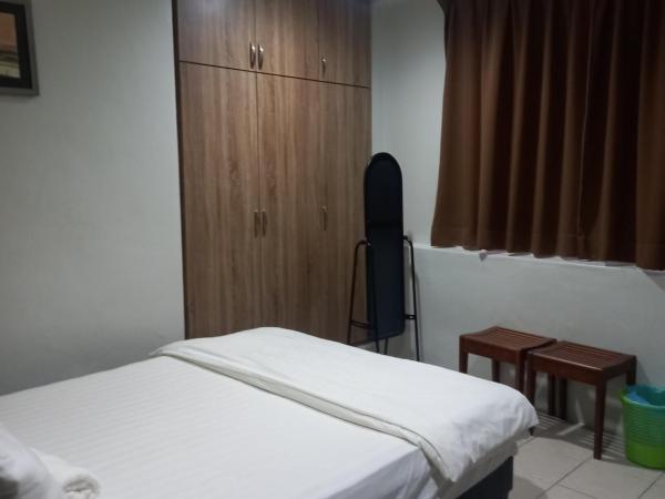 Reintree Lodge Hotel : photo 3 de la chambre chambre lit queen-size deluxe