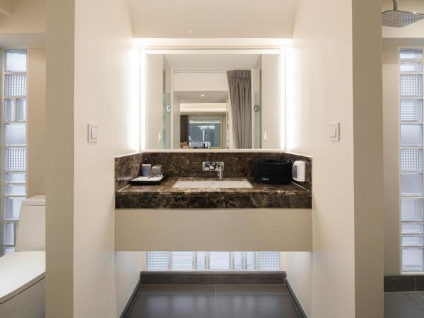 YANH Ratchawat Hotel : photo 5 de la chambre chambre lits jumeaux supérieure