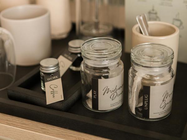 YANH Ratchawat Hotel : photo 10 de la chambre chambre lits jumeaux supérieure