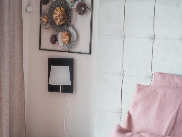 Ioanna's Hellenic Hospitality : photo 4 de la chambre chambre double ou lits jumeaux avec salle de bains privative