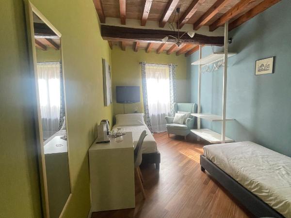 Le Camere di Bsuites Affittacamere : photo 3 de la chambre chambre lits jumeaux