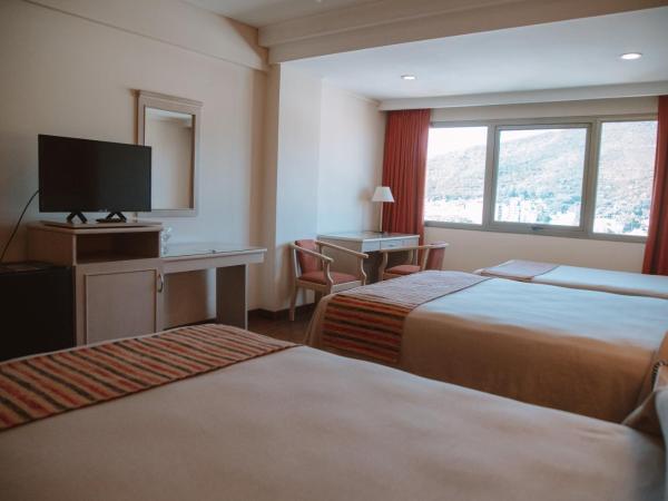 Casa Real Hotel : photo 2 de la chambre chambre triple deluxe