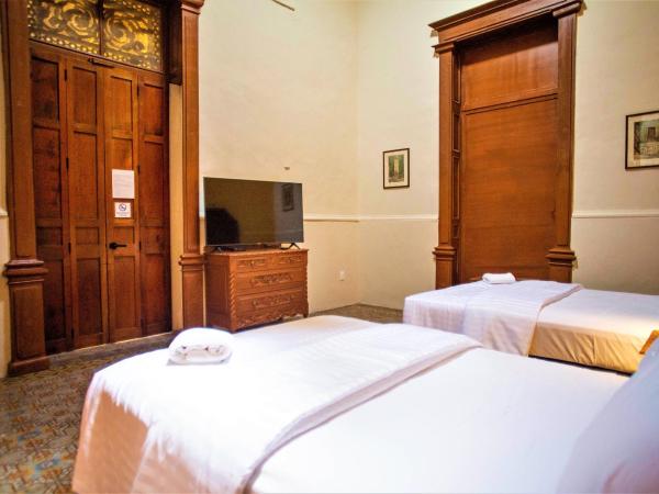 Hotel Real Toledo by Kavia : photo 5 de la chambre chambre double supérieure avec deux lits doubles