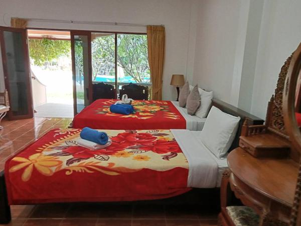 Happy Lagoon Bungalow : photo 2 de la chambre bungalow - vue sur piscine (3 adultes)