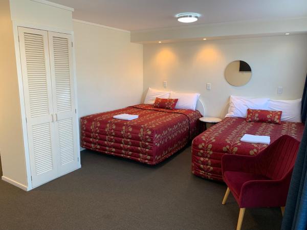 755 Regal Court Motel : photo 9 de la chambre studio