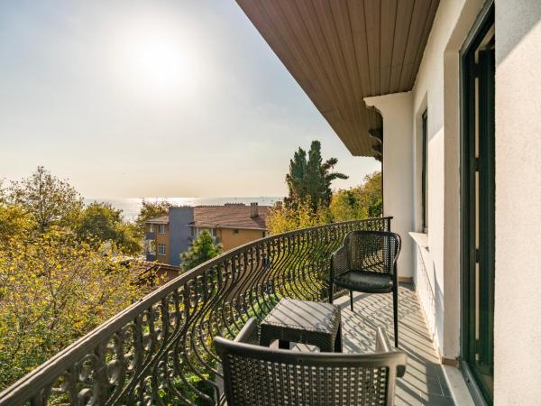 MAGİA HOTEL : photo 6 de la chambre chambre double avec balcon