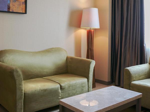 BW Kemayoran Hotel & Convention Powered by Archipelago : photo 6 de la chambre suite lit king-size exécutive - non-fumeurs