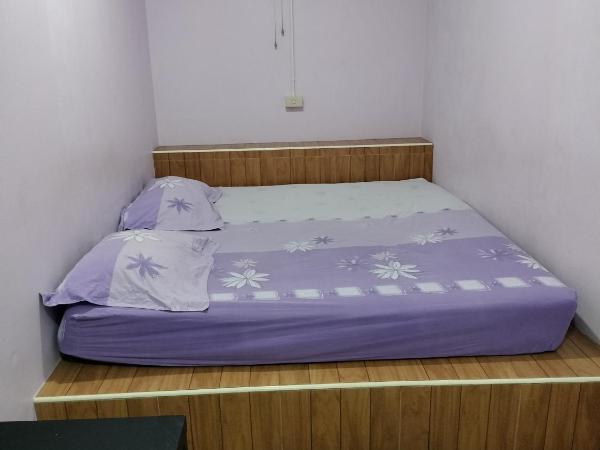 Canaan guesthouse : photo 5 de la chambre chambre double avec salle de bains commune