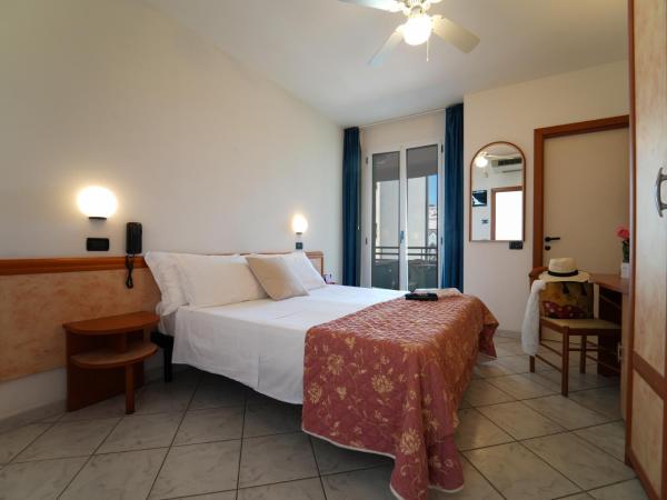 Dasamo Hotel - Dada Hotels : photo 10 de la chambre chambre double ou lits jumeaux