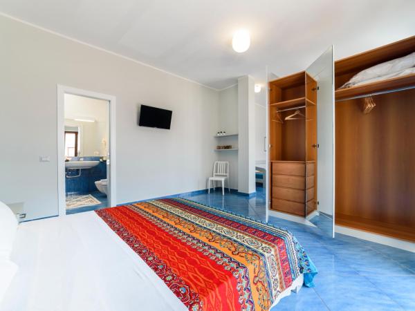 Il Papavero Residence Arbostella : photo 7 de la chambre appartement 1 chambre supérieur avec balcon