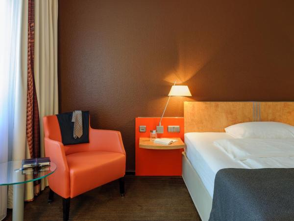 Mercure Residenz Frankfurt Messe : photo 5 de la chambre chambre lits jumeaux standard