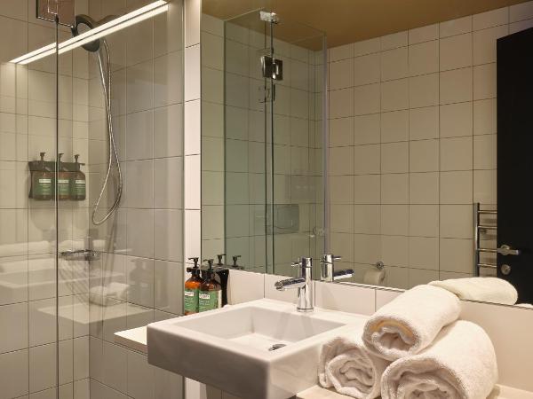 Naumi Hotel Wellington : photo 6 de la chambre habitat king