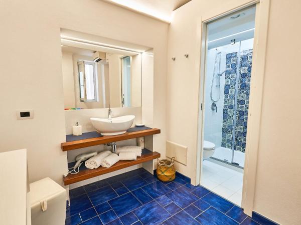 B&B Casa Silvana : photo 4 de la chambre chambre supérieure lit queen-size