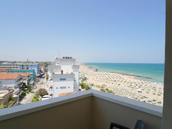 Hotel Imperial Beach - Dada Hotels : photo 8 de la chambre chambre double ou lits jumeaux exécutive - vue sur mer