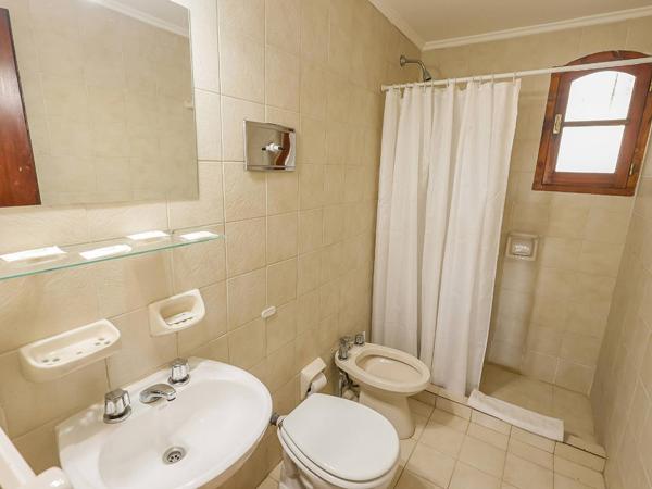 LA PONDEROSA Apart Hotel : photo 4 de la chambre appartement 2 chambres (5 adultes)