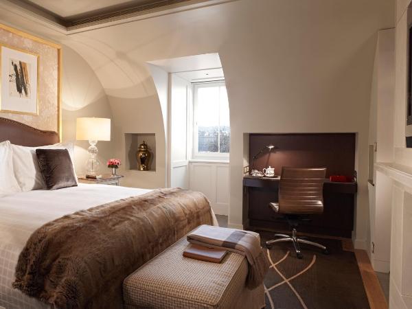 Four Seasons Hotel des Bergues Geneva : photo 3 de la chambre studio loft lit king-size
