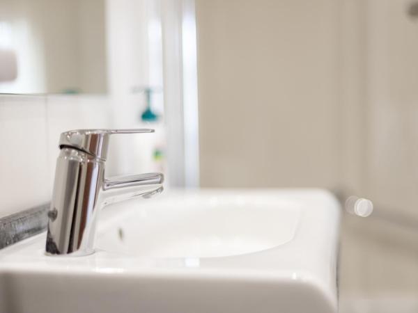 Hotel Alameda Málaga : photo 2 de la chambre chambre lits jumeaux