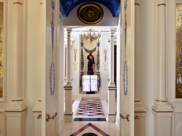 The Villa Casa Casuarina : photo 5 de la chambre suite avec balcon