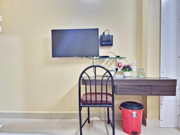 BHIMAS INN -Puratchi Thalaivar Dr M G Ramachandran Central Railway Station Chennai : photo 4 de la chambre chambre double Économique