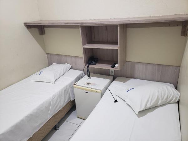 Pousada Dragao Do Mar : photo 2 de la chambre chambre lits jumeaux Économique