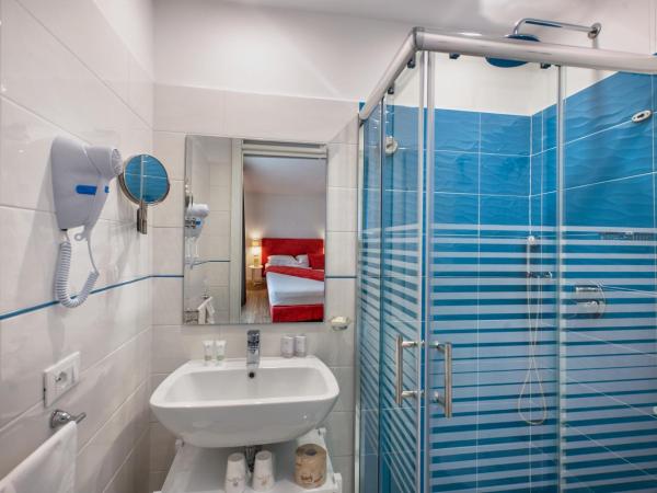 Hotel Isabella Sorrento : photo 2 de la chambre chambre double ou lits jumeaux confort avec canapé