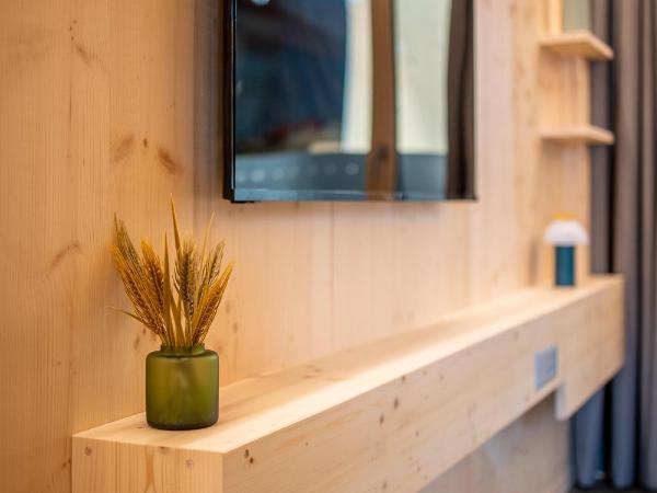 MAD Mount Hotel & Spa : photo 1 de la chambre chambre deluxe (2 adultes + 1 enfant)