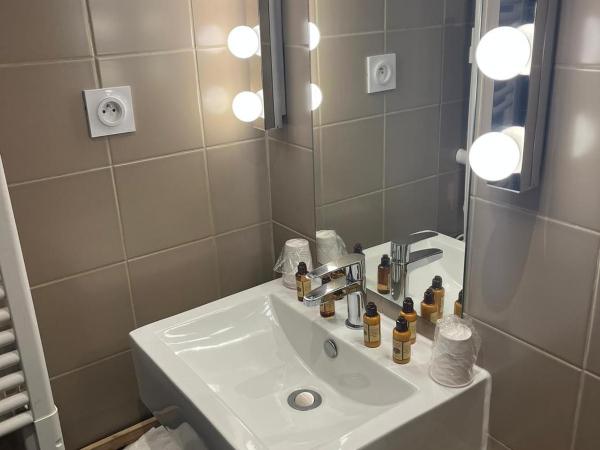 Hôtel de Russie : photo 3 de la chambre chambre quadruple confort